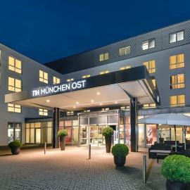 NH München Ost Conference Center，位于阿施海姆的酒店