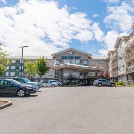 Sandman Hotel and Suites Abbotsford，位于阿伯茨福德的酒店
