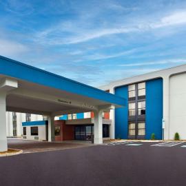 Hampton Inn State College，位于州学院的酒店