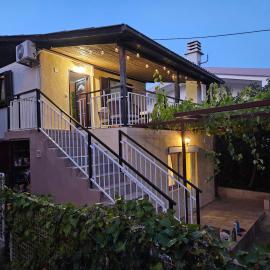 Montebar2，位于Brca的酒店