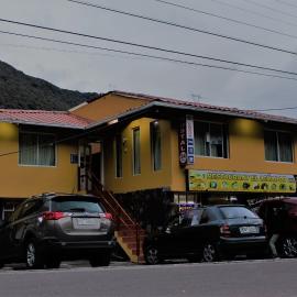 El Leñador hotel y restaurante，位于帕帕亚克塔的酒店