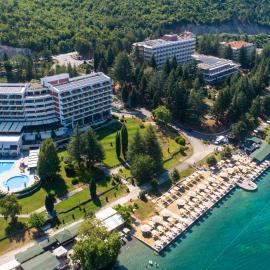 Hotel Bellevue - Metropol Lake Resort，位于奥赫里德的酒店