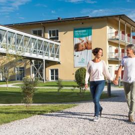 OptimaMed Gesundheitsresort Bad Wimsbach,位于Bad Wimsbach-Neydharting的酒店