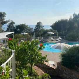 Hotel Villa Delle Meraviglie，位于马拉泰亚的酒店