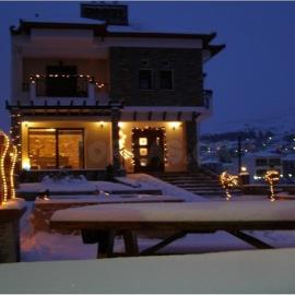 Guesthouse 4 Seasons，位于Árnissa的酒店