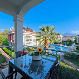 Legend Apartments II Fethiye，位于费特希耶的酒店