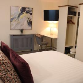 Kildare House Hotel，位于基尔代尔的酒店