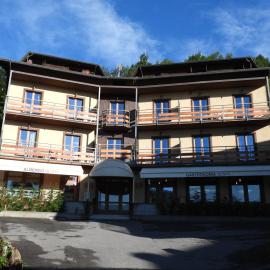 Albergo Rusen，位于博尔诺的酒店