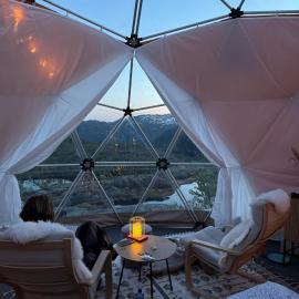 Handeland Lodge I Arctic Dome，位于Sauda的酒店
