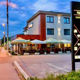 Apartments "Our Place" Sarajevo，位于伊利扎的酒店