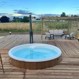 GreenWoods Ecolodge - Zoo de Beauval et Châteaux de la Loire，位于Fresnes的酒店