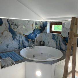 Sebe apartments 4，位于Holíč的酒店