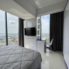 PANORAMIC Apartment Units with VIEWS Managed by AIO Pollux Meisterdadt，位于巴淡岛中心的酒店