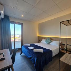 Hotel Marisol by Dynamic Hotels，位于卡里拉的酒店