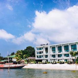 The Beach Samui,位于塔林甘海滩的酒店