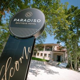 Boutique Hotel Paradiso，位于波雷奇的酒店