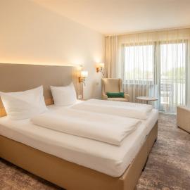 Waldhotel Eisenberg，位于艾森伯格的酒店