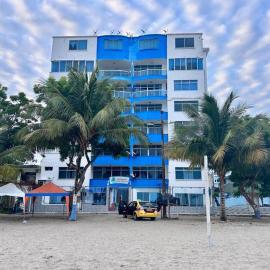 Suite en la Playa de Atacames，位于阿塔卡梅斯的酒店