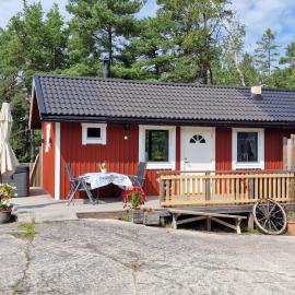 möja stuga i Stockholms skärgård，位于斯德哥尔摩的酒店