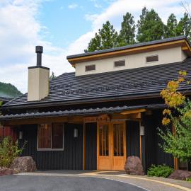 はなぞの温泉 花圃の里，位于Oshite的酒店