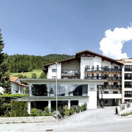 Hotel Venetblick，位于耶岑斯的酒店