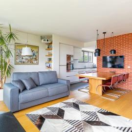 Comfortion Mirage - appartement de luxe avec vue sur la Tour Eiffel et Paris，位于克劳德的酒店