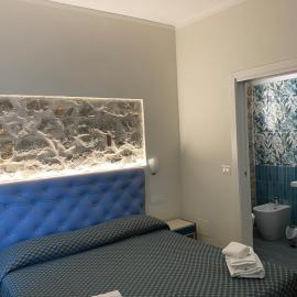 Cinquestelle Albergo del centro storico，位于帕利努罗的酒店