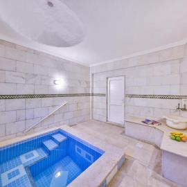 Afyon Dundar Thermal Villa，位于阿菲永的酒店