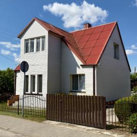 Cosy Charming Guest House in central of Marijampole，位于马里扬泊列的酒店