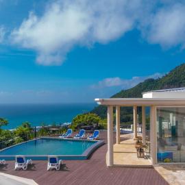 Amanda Villa - Best Value Mountain top Inn，位于Au Cap的酒店