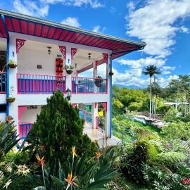 Hotel El Jardin，位于萨兰托的酒店