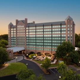 Hilton Atlanta Northeast,位于诺克罗斯的酒店