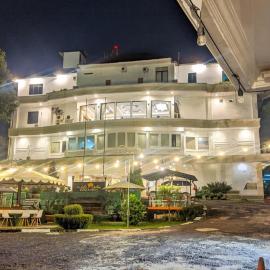 Urbanview by Millenium Hotel，位于邦加槟港的酒店