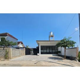 Guest House Saqeena Syariah Near Blitar Park RedPartner，位于勿里达的酒店