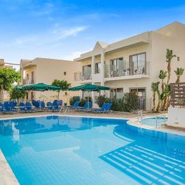 Creta Verano Hotel，位于玛利亚的酒店