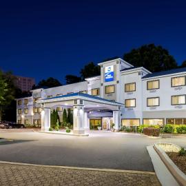 Best Western Gwinnett Center，位于德卢斯的酒店