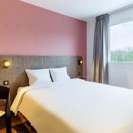 B&B HOTEL Amneville-les-Thermes，位于岩尼维利的酒店