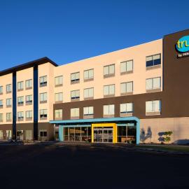 Tru By Hilton Yakima Airport,位于亚基马的酒店