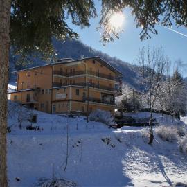 Hotel della valle,位于韦尔南泰的酒店