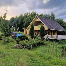 Üleoja Saunaholiday，位于Kaagvere的酒店