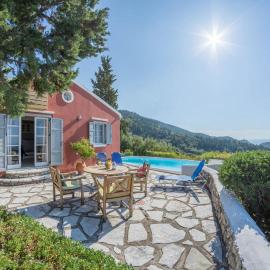 Agios Nikitas Villas，位于阿约斯尼奇塔斯的酒店