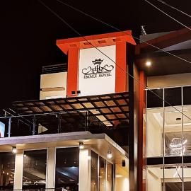 Emmie Hotel
