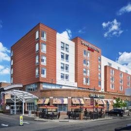 SpringHill Suites by Marriott Pittsburgh Bakery Square，位于匹兹堡的酒店