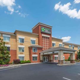 Extended Stay America Suites - Newark - Woodbridge，位于伍德布里奇的酒店