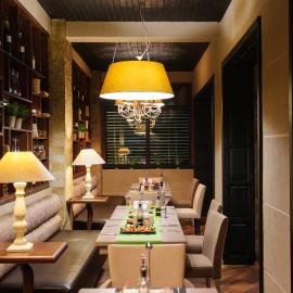 Family Hotel Papi，位于拉兹洛格的酒店