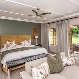 Nut Grove Boutique Hotel,位于白河的酒店