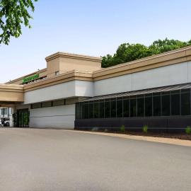 Wyndham Garden Inn Pittsburgh Airport，位于罗宾逊镇的酒店