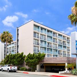 Best Western Yacht Harbor Hotel，位于圣地亚哥的酒店