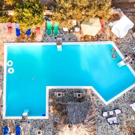 Royal Club Hotel - Aqua Poolside Bliss,位于Kamenitsotaíika的酒店
