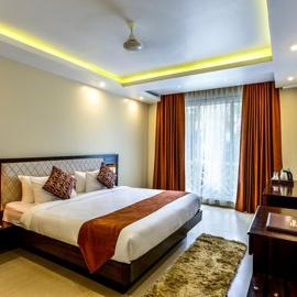 Hotel Golden Plateau